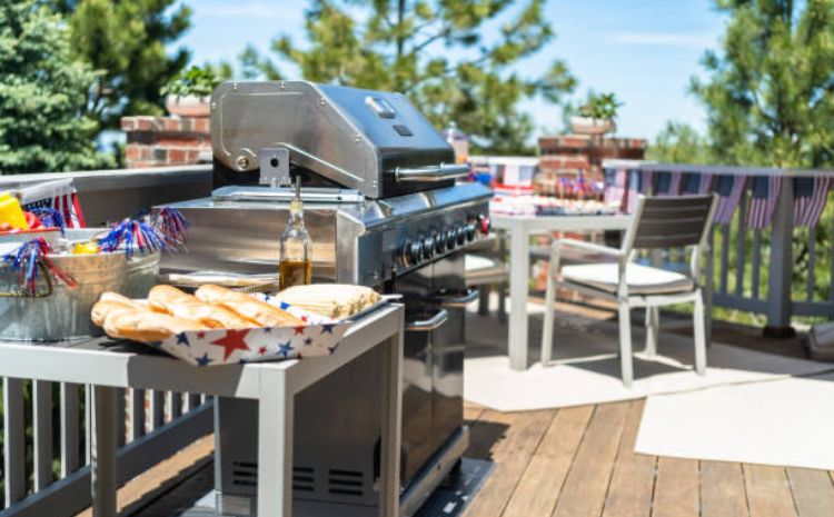 How to Host the Perfect 4th of July Backyard (And What Your Deck Should Be Doing for You)