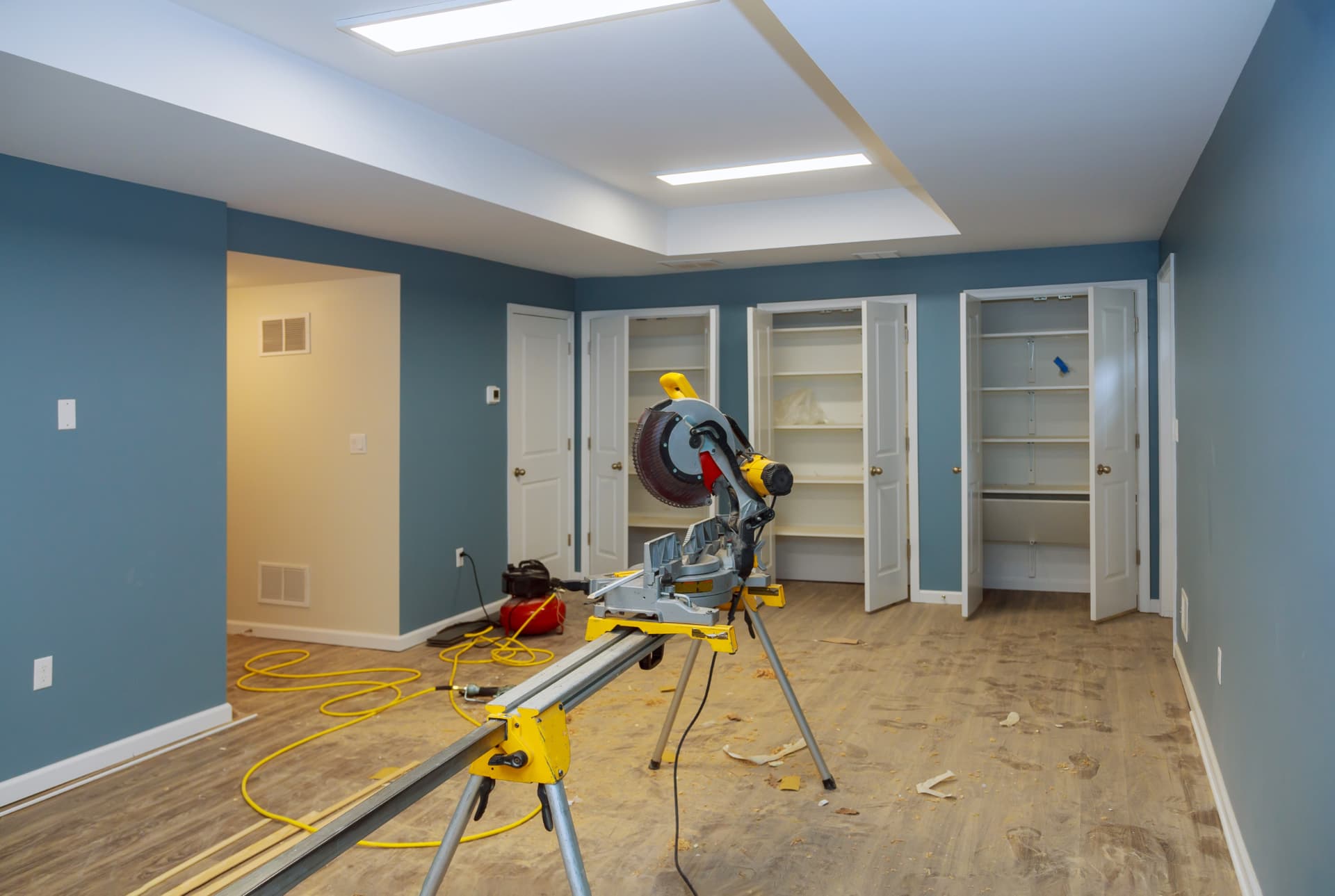 How to Maximize Storage in a Small Kitchen
