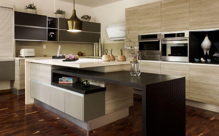 Kitchen Islands: What Works, What Doesn't, and What It Costs