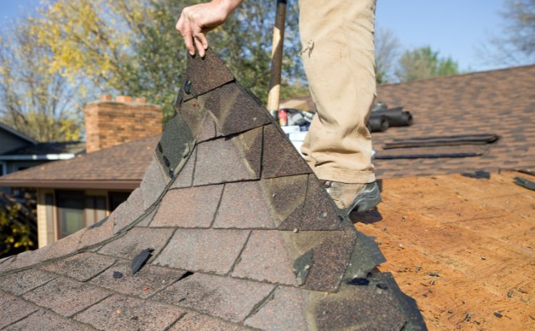 7 Warning Signs Your St. Louis Roof Needs Replacement