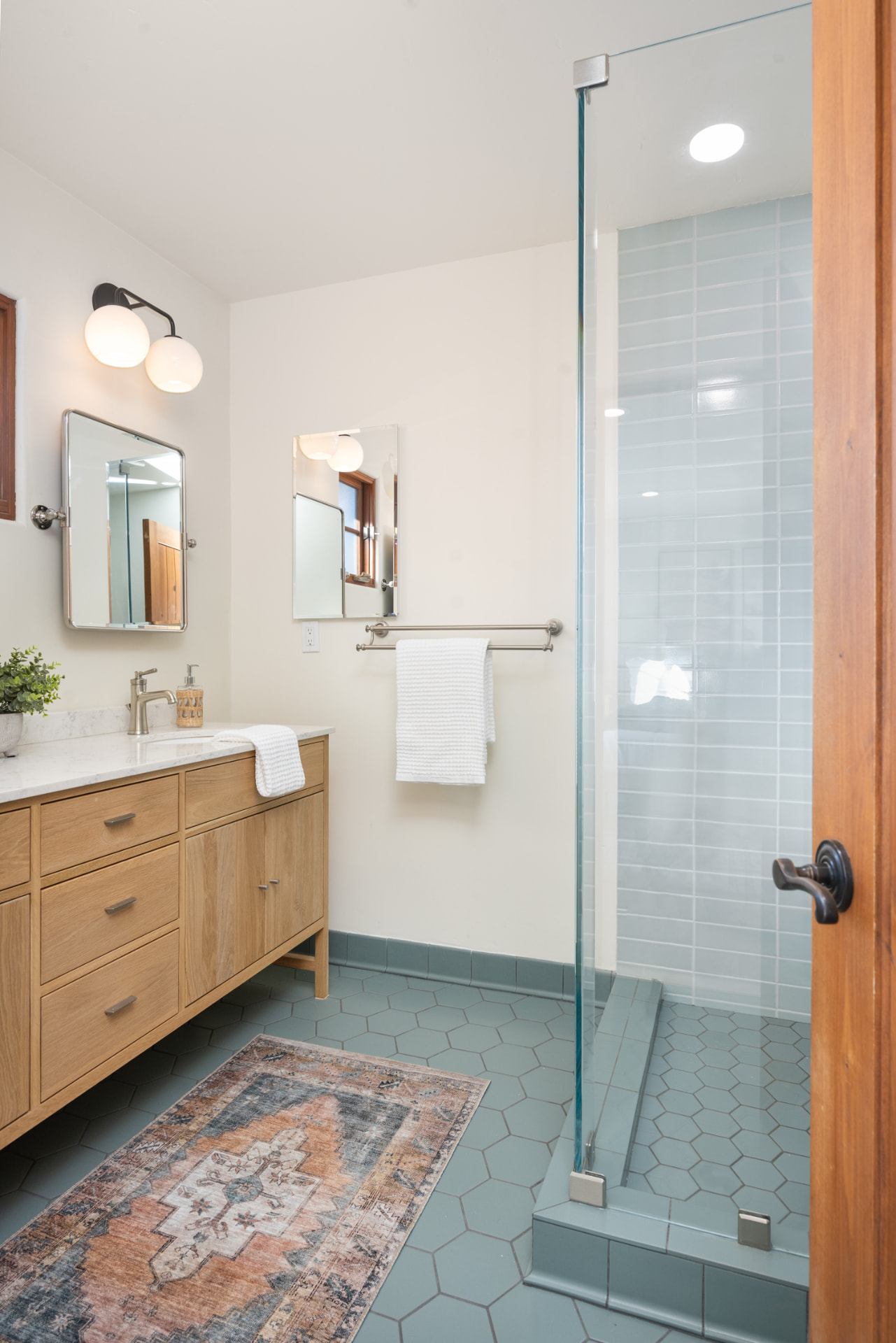Smart Bathroom Technology: The Future of Home Comfort