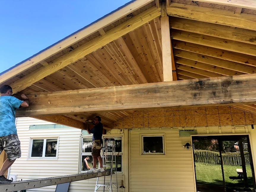 Building Back Porch, Greater St. Louis Area — project photo 12