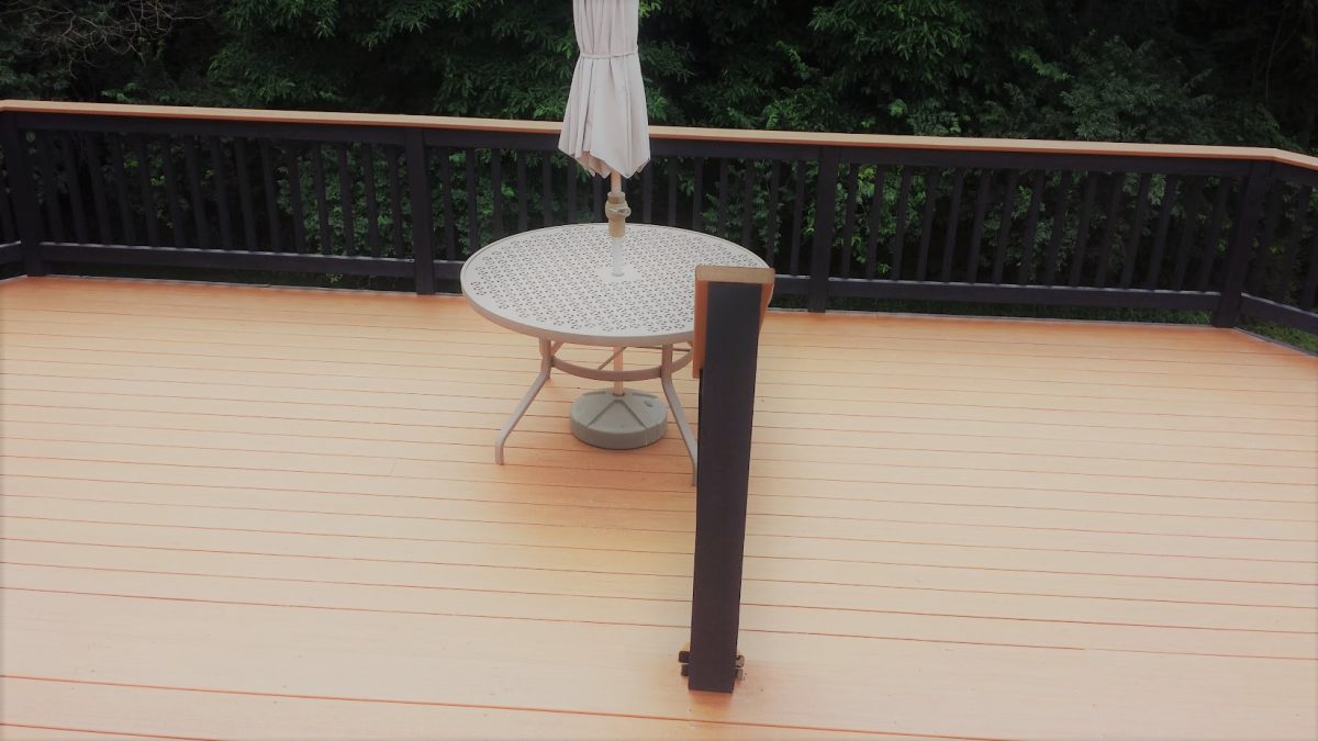 Custom Deck, Valley Park, MO — project photo 2
