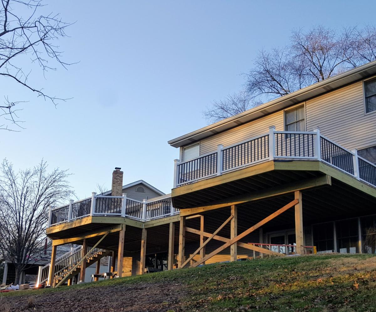 Custom Decks, Ellisville, MO — project photo 28