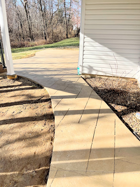 Dan C Deck & Stamped Patio, Chesterfield, MO — project photo 4