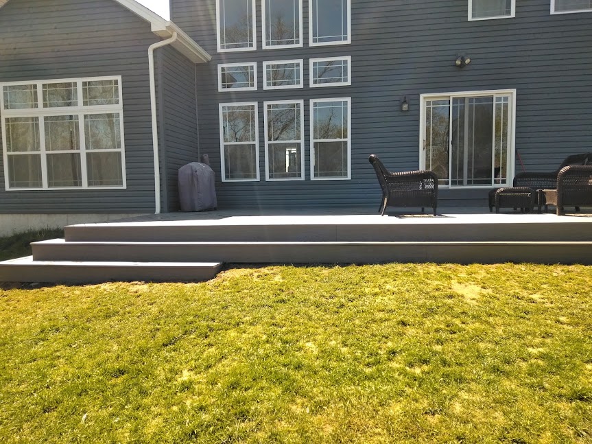 Fenton Azek Deck, Fenton, MO — project photo 3