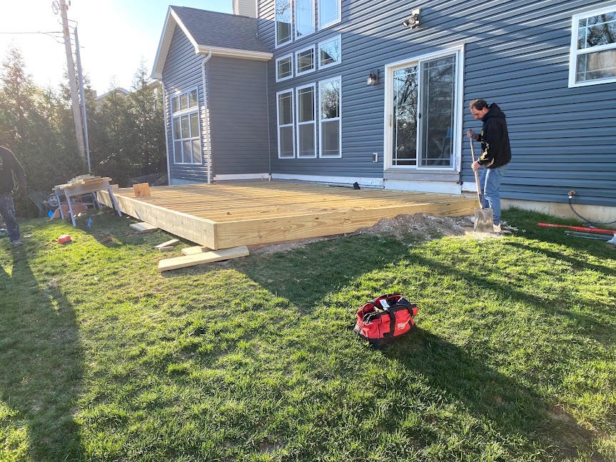 Fenton Azek Deck, Fenton, MO — project photo 11