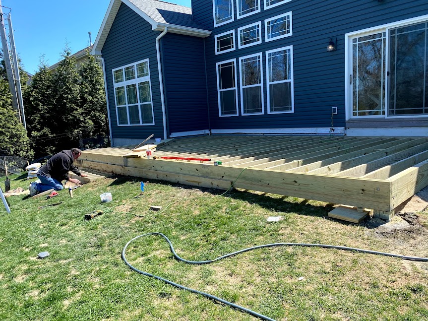 Fenton Azek Deck, Fenton, MO — project photo 12