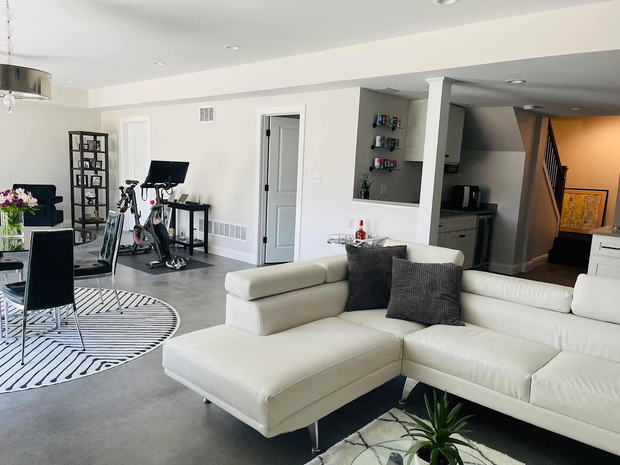 MS, Paulina Basement — project photo 36