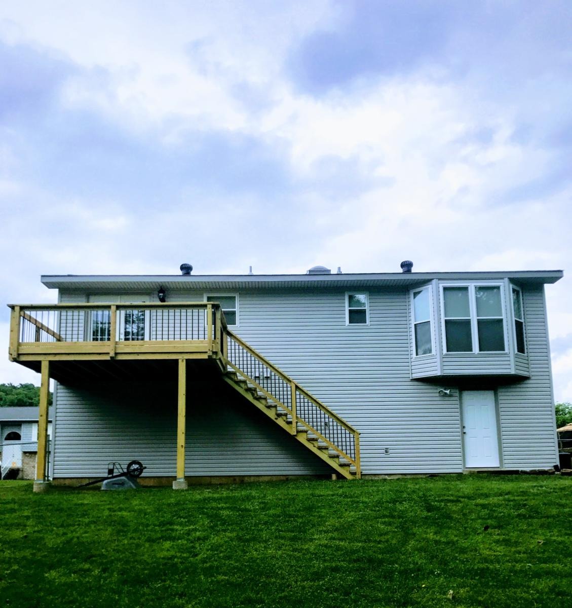 Roof, Siding, Gutters, Soffit, Fascia, Window & Decks